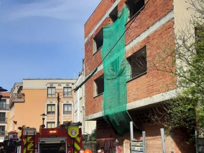 O incendio dun colchón nunha vivenda ocupada mobiliza aos servizos de emerxencias de Cangas