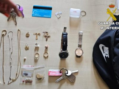 La Guardia Civil detiene a los autores de un robo en interior de una vivienda en Cangas