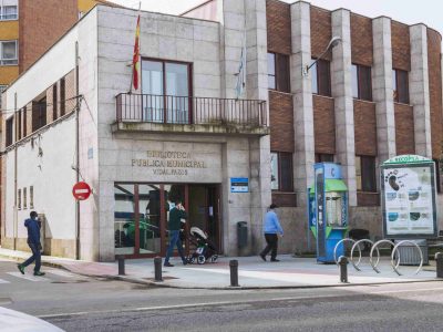 Marín encargará un proxecto para renovar a cuberta da Biblioteca Pública Vidal Pazos
