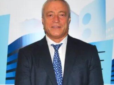 AV pide o cese do Xerente da Área Sanitaria de Vigo