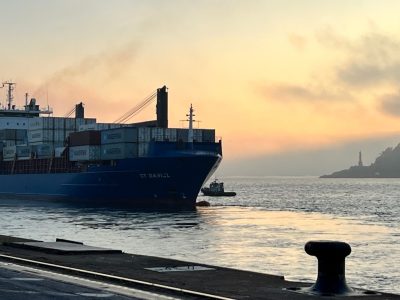 El Puerto de Marín aumenta un 13,5 por ciento las descargas de graneles sólidos en el primer semestre