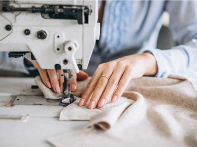 Clases de costura de balde no CDA de Bueu