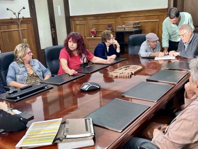 O Concello reúnese coa veciñanza dePedreiras de Abaixo para explicarlle de primeira man o estado das obras de humanización da zona