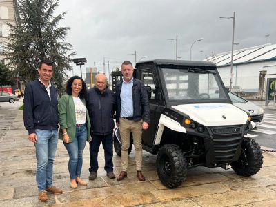 A brigada municipal de limpieza conta cun novo vehículo