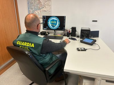 Dos detenidos por supuestamente estafar a un vecino de Cangas 5.500 euros a través del «bizum inverso»