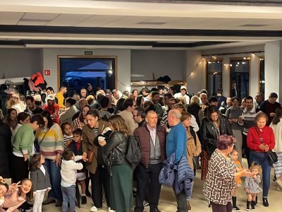 San Xulián celebra o seu magosto popular con castañas de balde