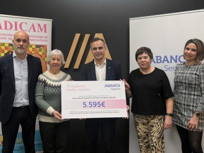 Adicam recibe un donativo de casi 5.600 euros