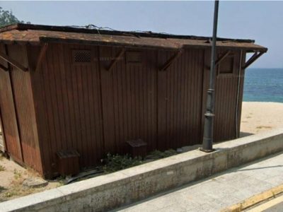 Marín solicita unha axuda a Turismo para cambiar a caseta de Salvamento e os aseos accesibles da praia de Loira