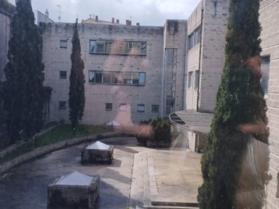 El Sergas pide a Cangas que no enrede y ceda ya los terrenos