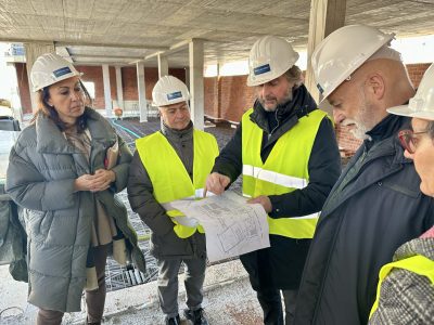 O futuro Centro Sociocultural empeza mostrar a súa fisionomía