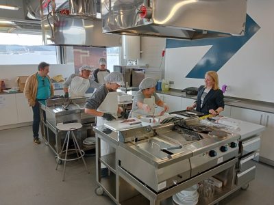 As elaboracións do Obradoiro de Emprego de Pesca serán doadas ao Comedor Social