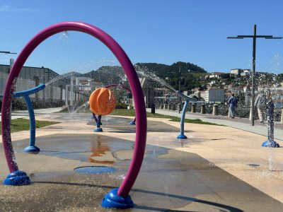 Os xogos de auga do Paseo Alcalde Blanco volverán estar activos esta finde semana