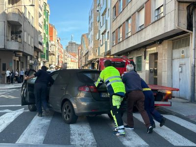 Evitan que un coche acabe ardiendo en Jaime Janer