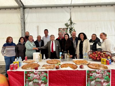 Antón Sobral será o pregoeiro da XXIV Festa da Mazá e da Sidra, que se celebrará esta fin de semana en Santomé de Piñeiro
