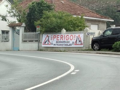Los vecinos de Meira se echarán mañana a la calle por las aceras 