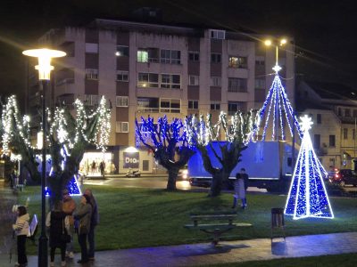 El PSdeG de Moaña critica el alumbrado de Navidad