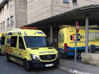 La falta de taxis en Cangas obliga al Sergas a recurrir a Pontevedra