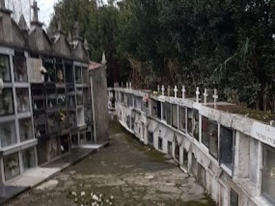 Los columbarios del cementerio de Tirán, en serio peligro