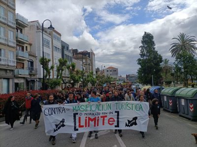 Un milleiro de persoas queren poñer «límite» á turistificación