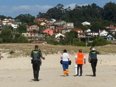 El socorrismo en Cangas se retrasará al 1 de julio pese al alto número de incidencias en las playas