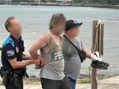 Detenido tras agredir a la Policía en A Xunqueira