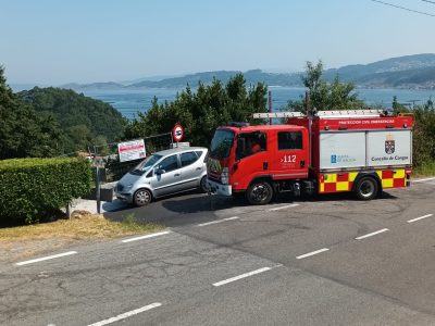 Evacuada una mujer que cayó en las escaleras de Castiñeiras