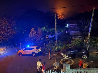 Continúa activo y en situación 2 el incendio de Vilaboa que ya ha quemado 50 hectáreas