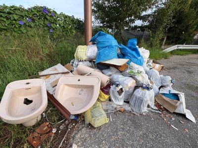 Investigan a una empresa de O Porriño por un vertido de obra en Moaña