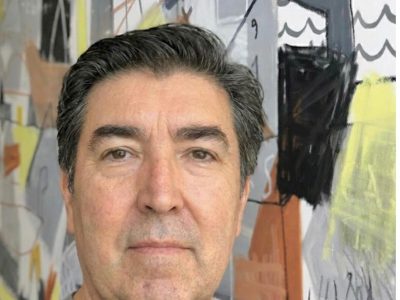 El artista vigués González Azpeitia expondrá su obra en la Capela do Hospital