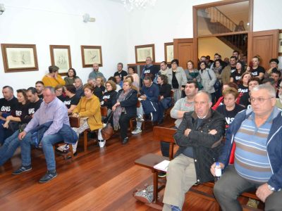 Los isleños de Ons urgen a la Xunta a convocar la Mesa 
