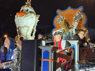 Los Reyes Magos regalan ilusión y magia