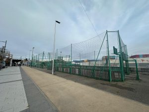 O Concello solicitará unha axuda á Deputación para renovar as pistas deportivas de Praza de España