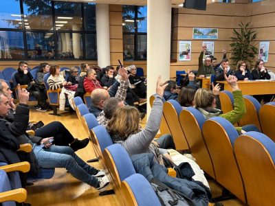 La ordenanza de la basura se aprobará el viernes ante medidas de seguridad