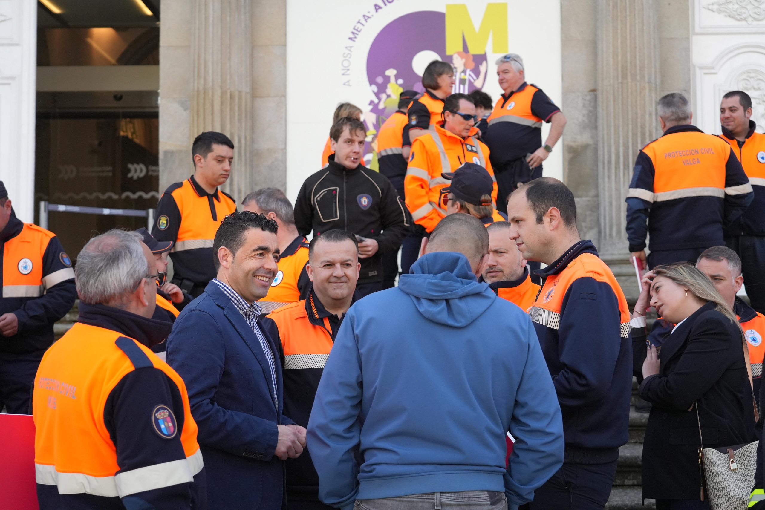 Protección Civil de Cangas recibe más de 4.000 euros de la Diputación