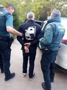 Detenidas dos personas por varios delitos de estafa en locales de hostelería, electrodomésticos y viviendas turísticas