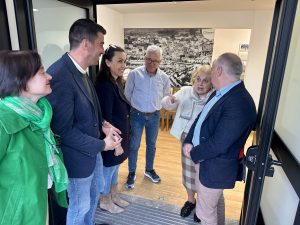 O Concello pon en valor as melloras realizadas polas asociacións veciñais nos seus locais e infraestruturas