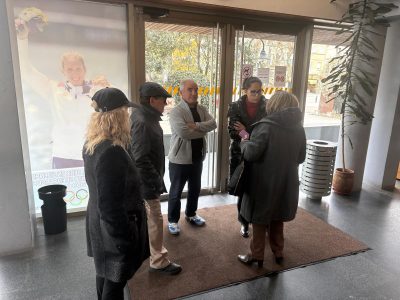 Reunión exprés de los vecinos del garaje inundado de Noria con el Concello