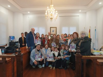 Bueu homenaxeou a 17 mulleres cociñeiras da vila que «fixeron posible que sexamos un referente gastronómico»