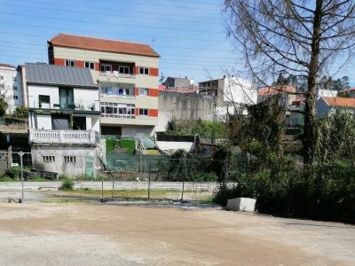 O Concello de Marín fai traballos de mantemento no aparcadoiro disuasorio de Ponte Zapal