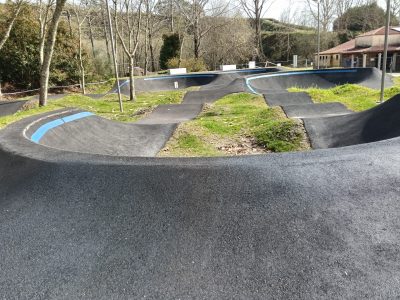 Vilaboa inaugura a nova pista de Pump Track de Paredes, das máis completa da comarca