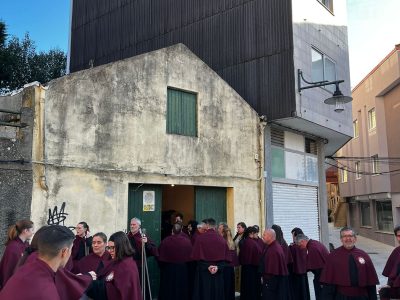 El velatorio del Cuerpo Santo es el epílogo de la Semana Santa de Cangas