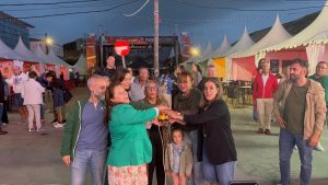 Cangas adjudica dos contratos menores a la misma empresa para el alquiler de palcos durante las fiestas