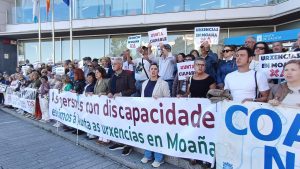 Moaña pide las urgencias en la puerta de la Xunta