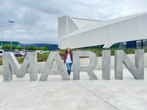 MARÍN xa ten as súas letras corpóreas, un avance máis na transformación do centro da vila