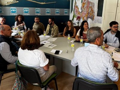 El PP de Cangas planifica el tramo final del mandato con más presencia en la calle y mayor control al gobierno local