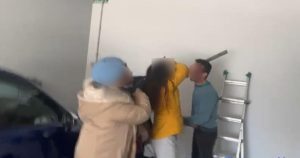 El juicio de la casa ocupada por su exyerno en Moaña tendrá que esperar
