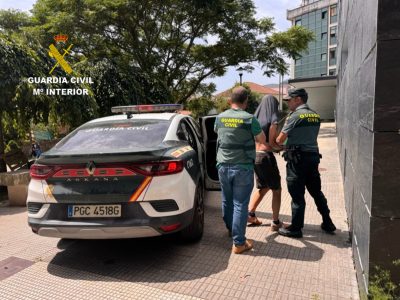 En libertad el joven detenido por la presunta agresión con un machete a su tío en Cangas