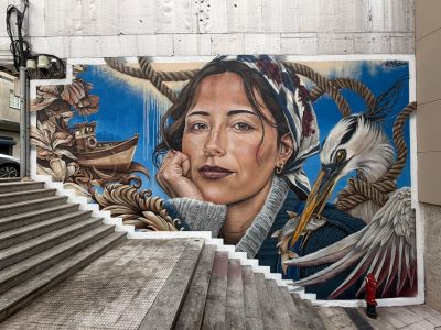 Un mural que pinta lo que no se ve: Moaña rinde homenaje a las mujeres del mar