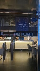 La cafetería del Hollywood celebra una fiesta de despedida antes de cambiar de manos