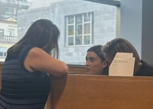 La Valedora do Pobo reclama por tercera vez el informe al Concello de Cangas y advierte de consecuencias legales si persiste el silencio